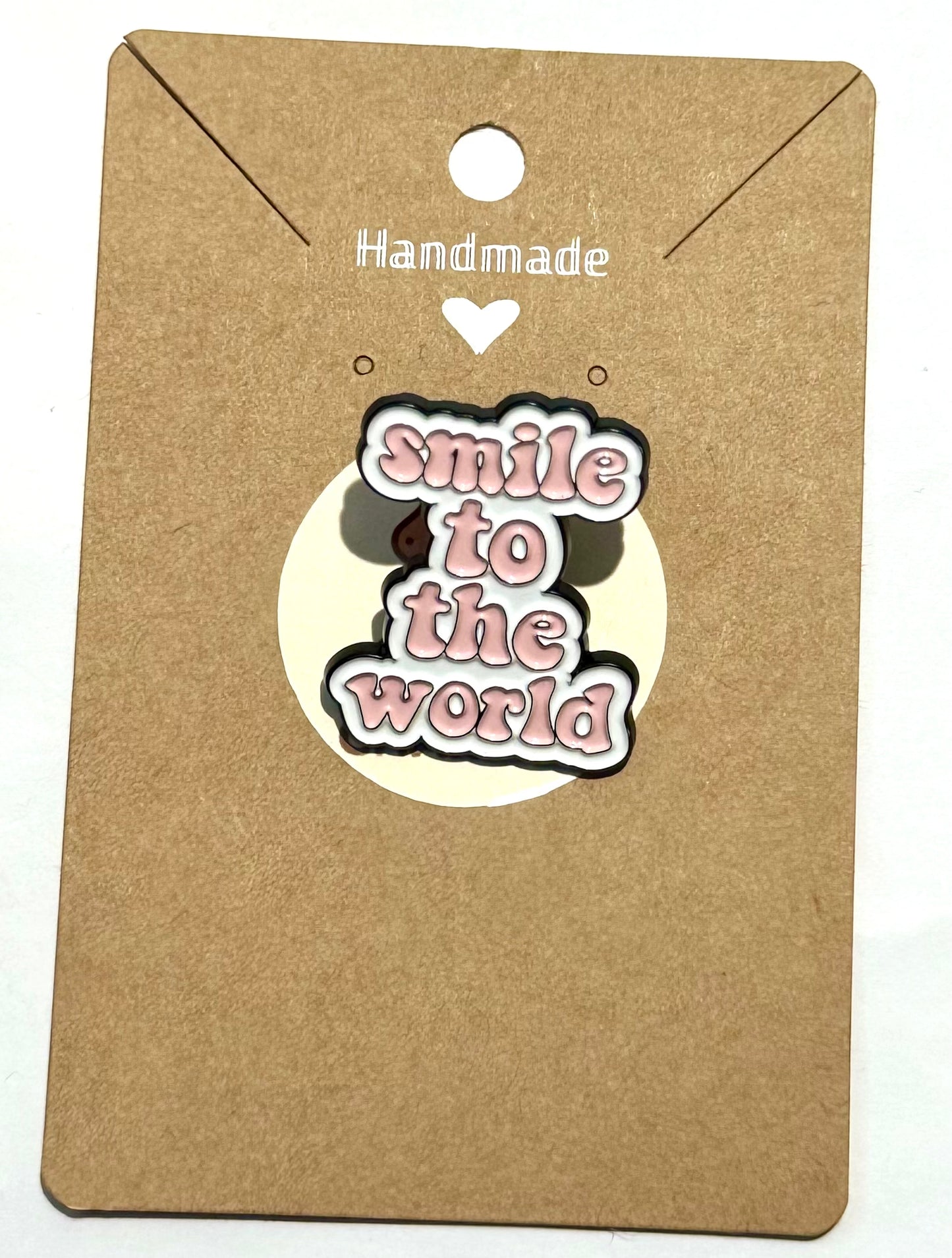 Smile Pin