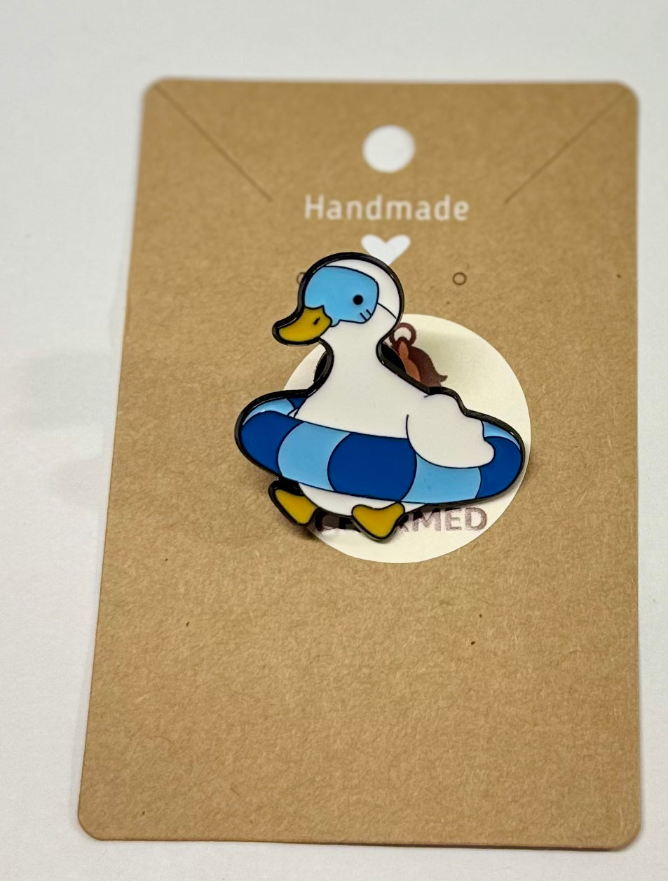 Duck pin