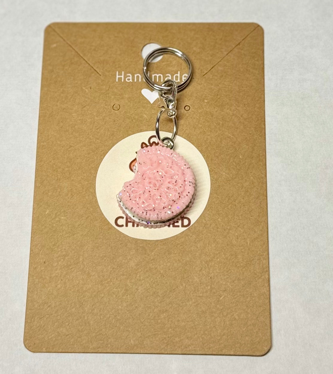 Pinky sparkly Oreo