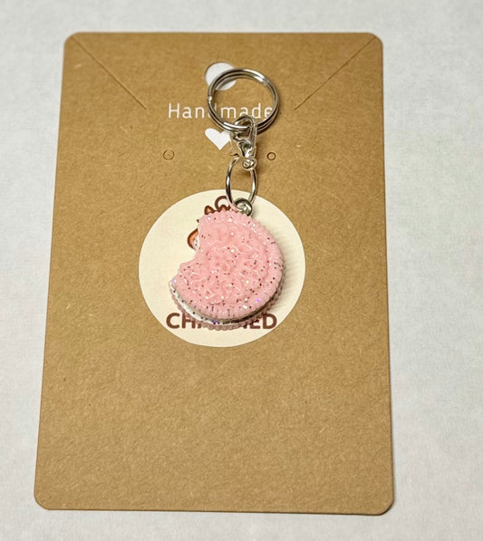 Pinky sparkly Oreo