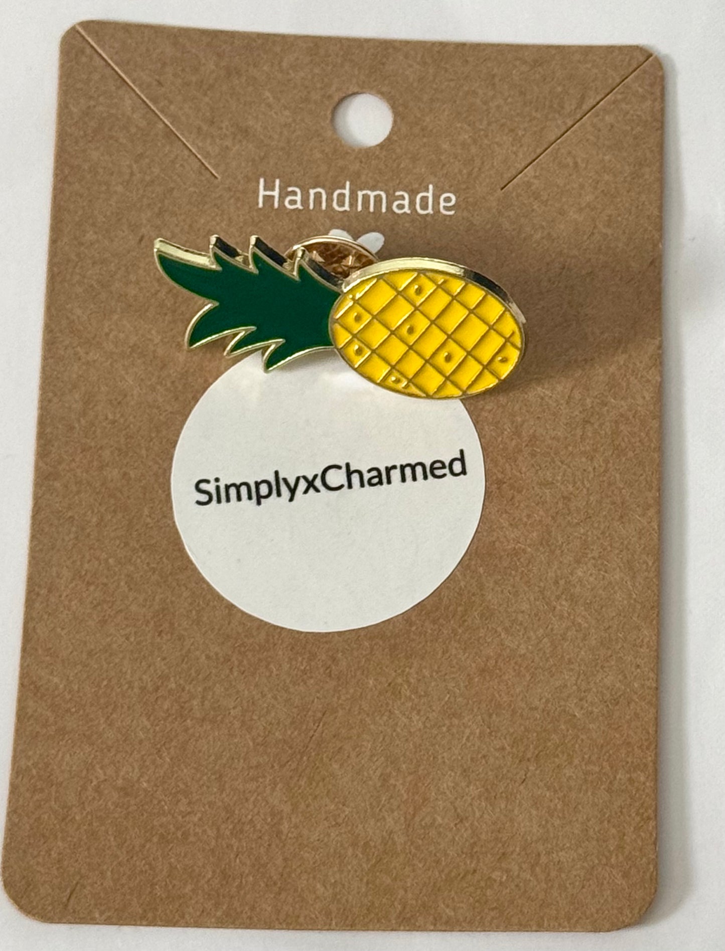 Pineapple pin