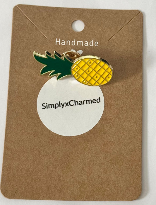 Pineapple pin