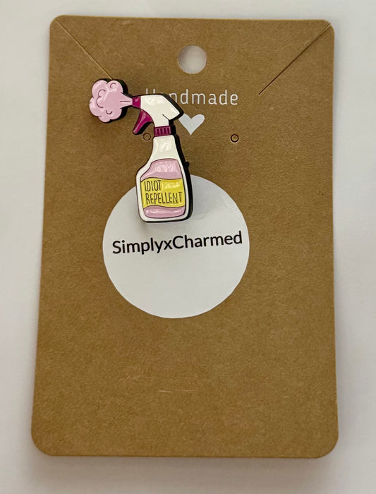 Spray bottle Pin